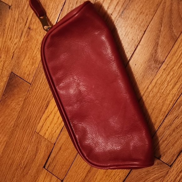IL Bisonte vintage red pebbled Italian leather travel/cosmetic bag - RARE** - Picture 4 of 8